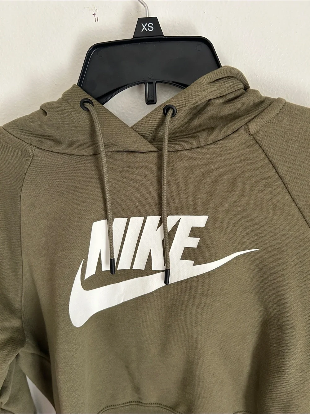 Nike Olive Green Cropped Pullover Hoodie